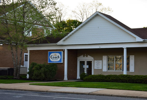 East Islip, NY Real Estate Careers & Jobs 