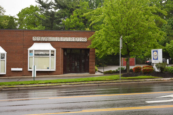 Smithtown, NY Real Estate Careers 